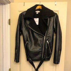 AMAZING vegan leather lined moto jacket!